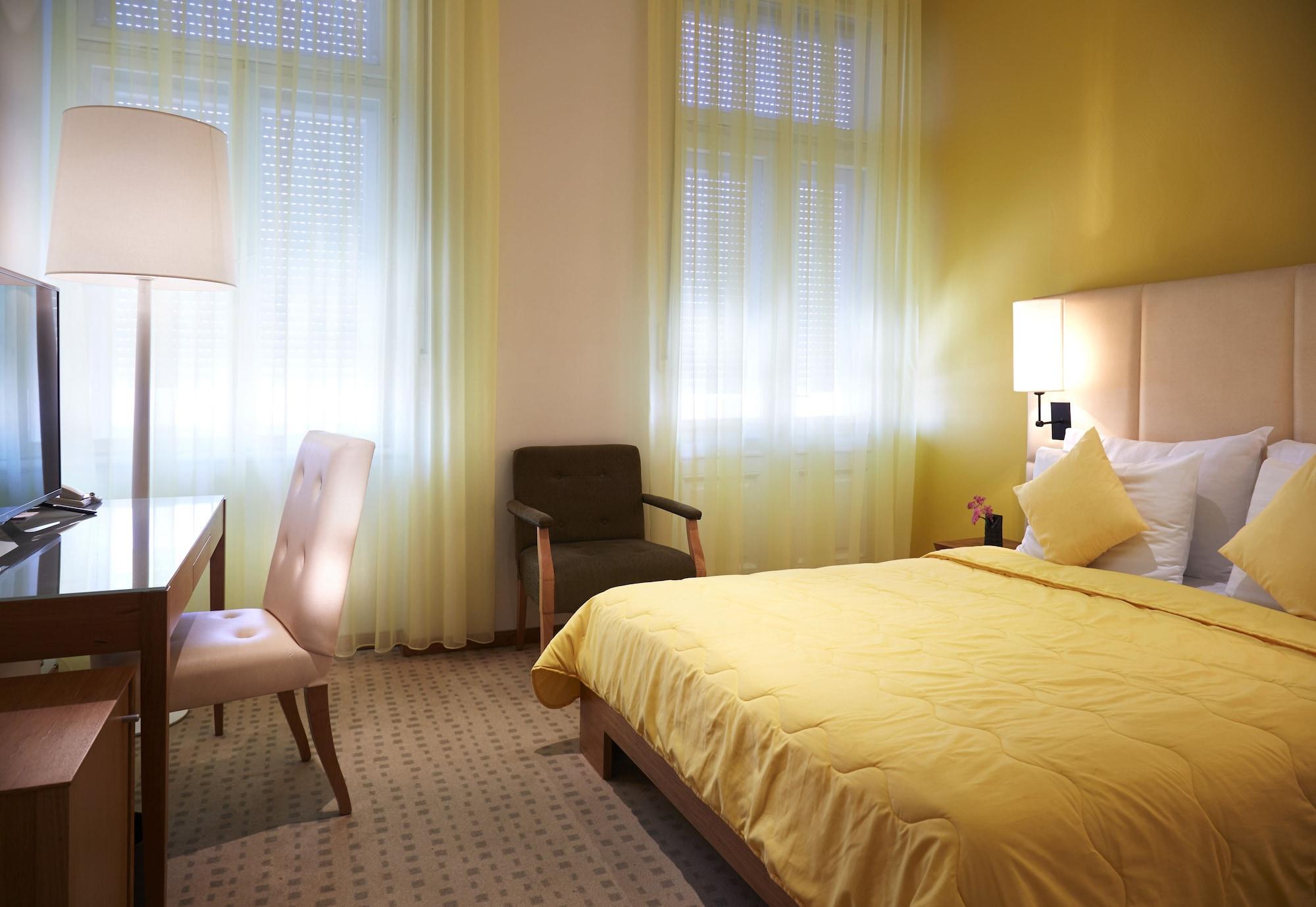 Astoria Hotel 오파티아 외부 사진