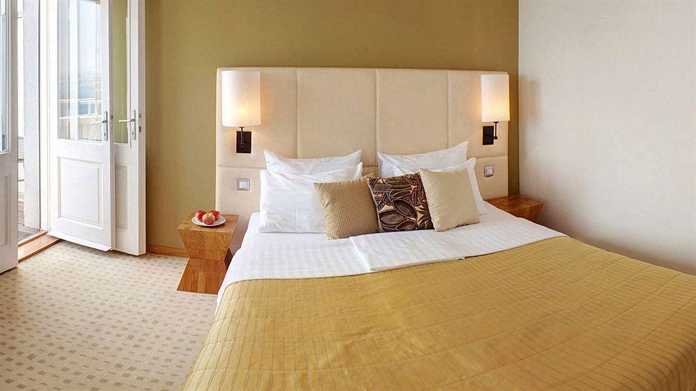 Astoria Hotel 오파티아 외부 사진