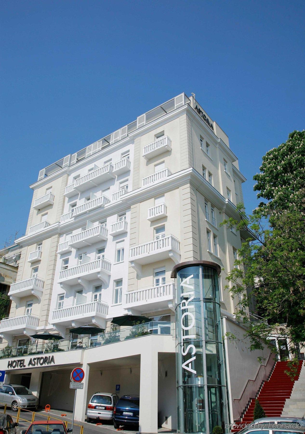 Astoria Hotel 오파티아 외부 사진